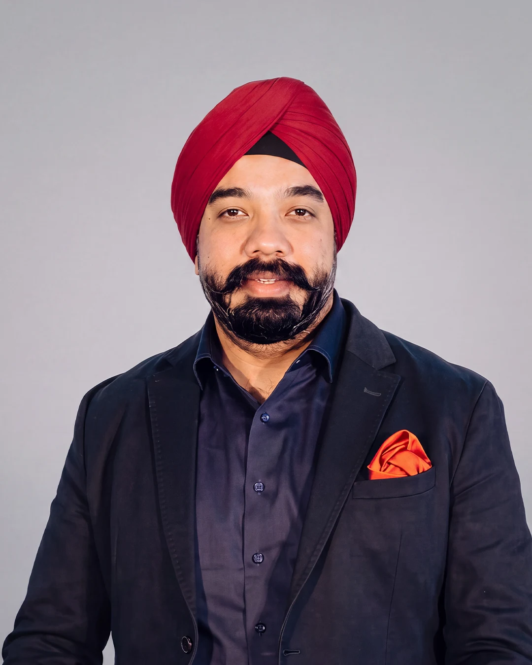 Amanpreet Singh Bajaj wearing Rotoris Astonia