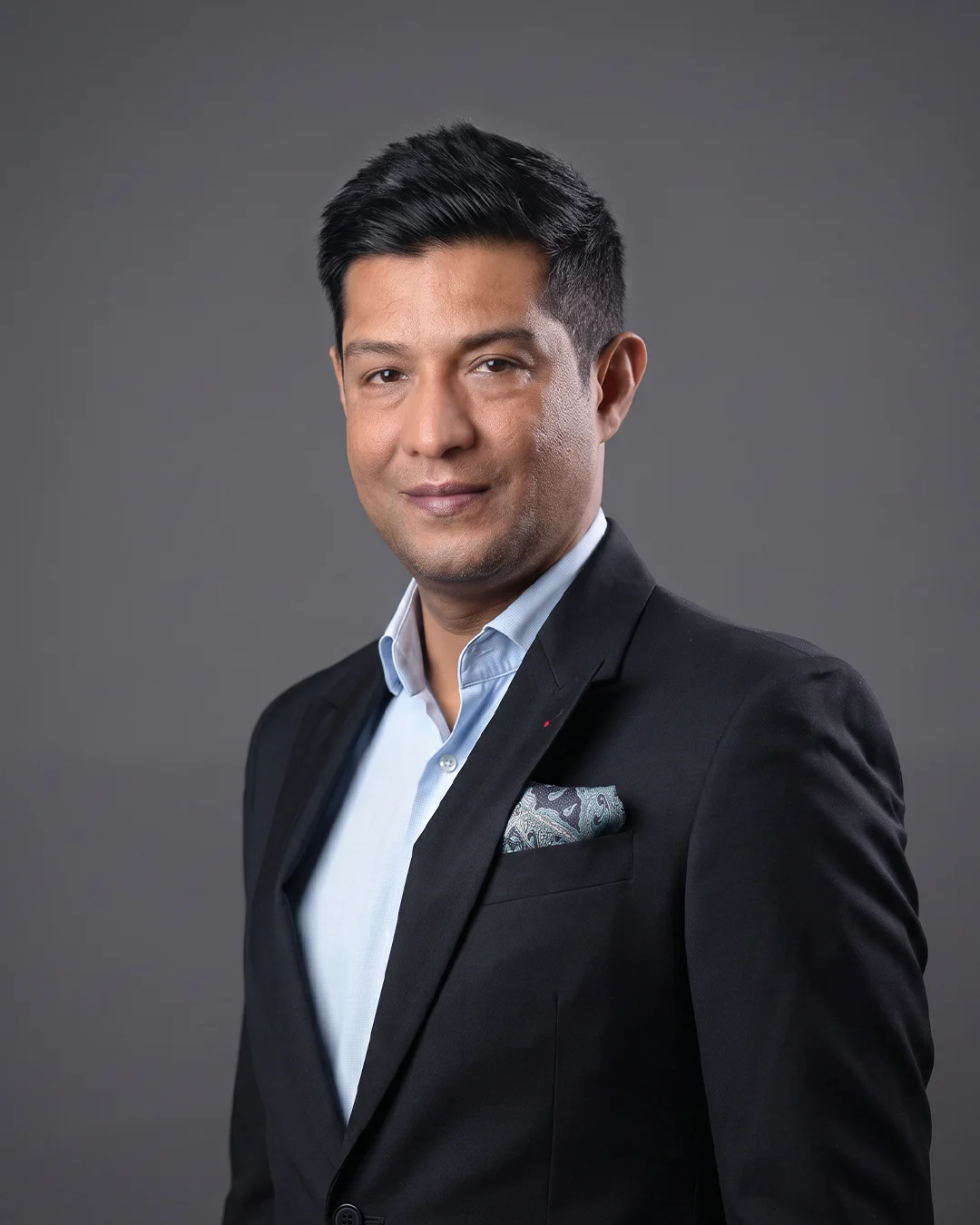 Anirudh Taparia wearing Rotoris Astonia