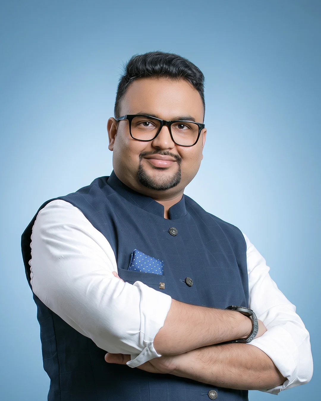 Rahul Malodia wearing Rotoris Astonia