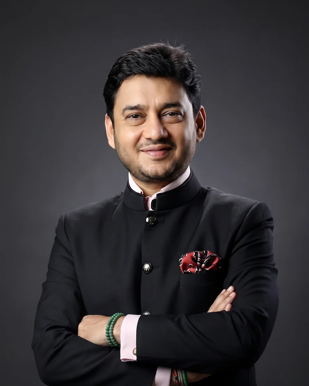 Vinamra Shastri wearing Rotoris Astonia