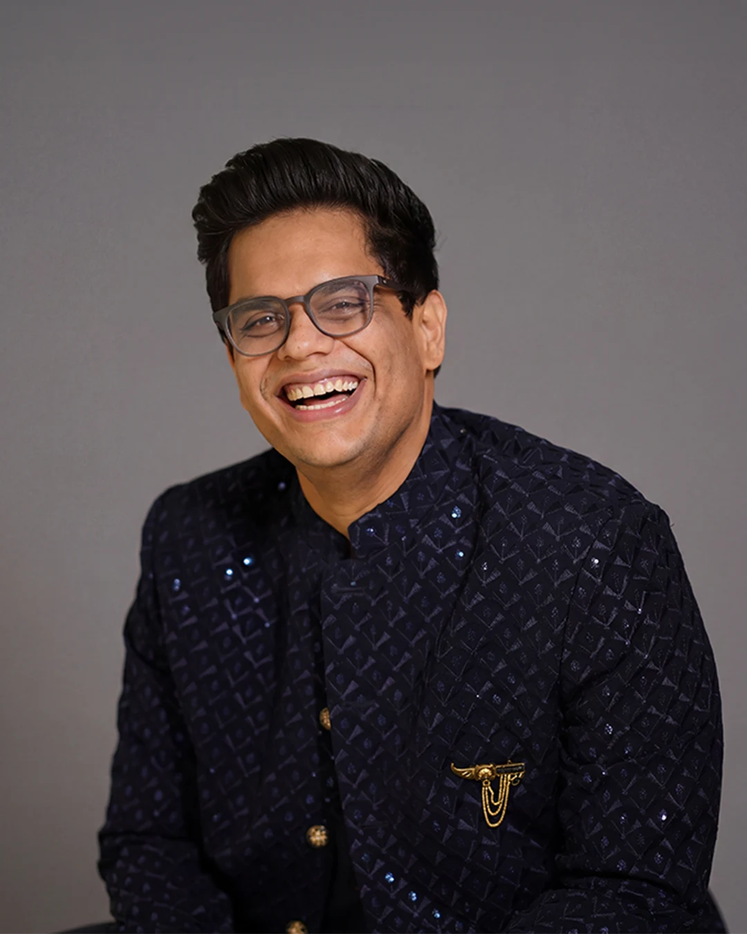 Tanmay Bhat wearing Rotoris Astonia